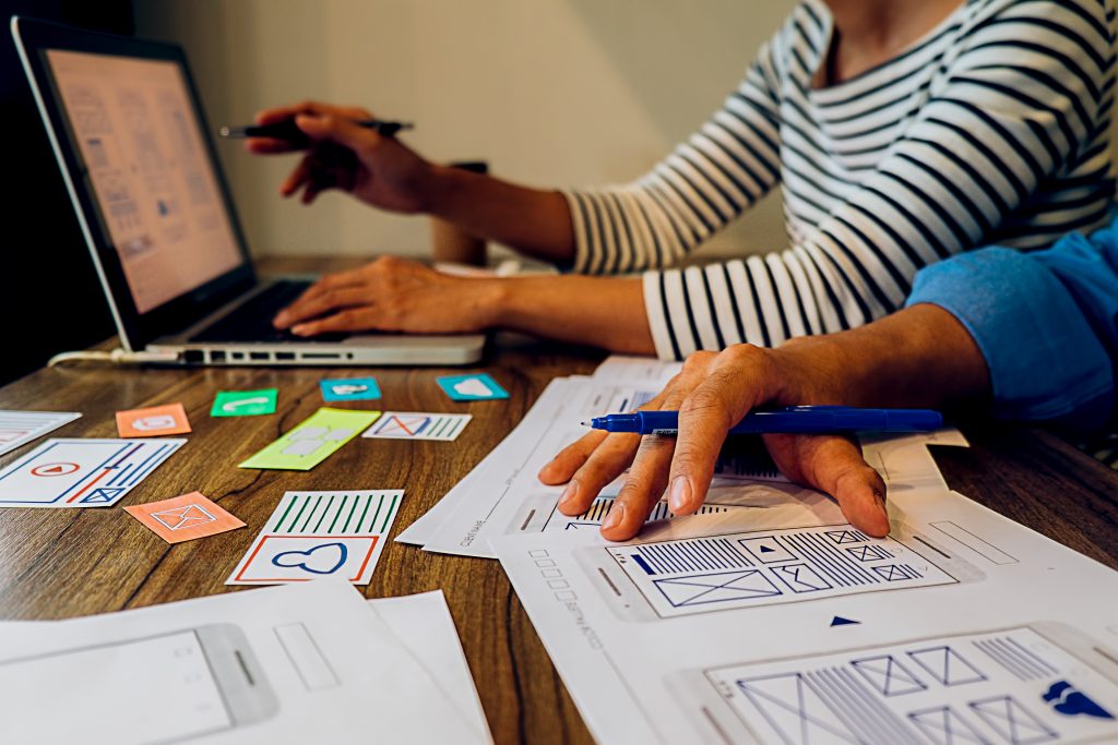 How AI and Technology Are Shaping the Future of Fashion Retail